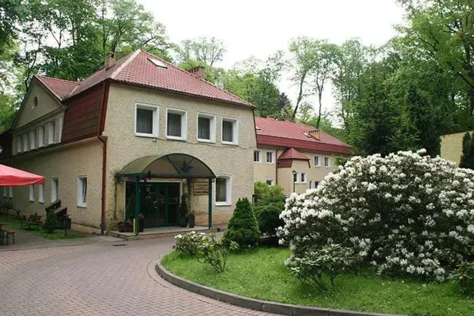 Pokoje gościnne - Oberża Leśna Dolina