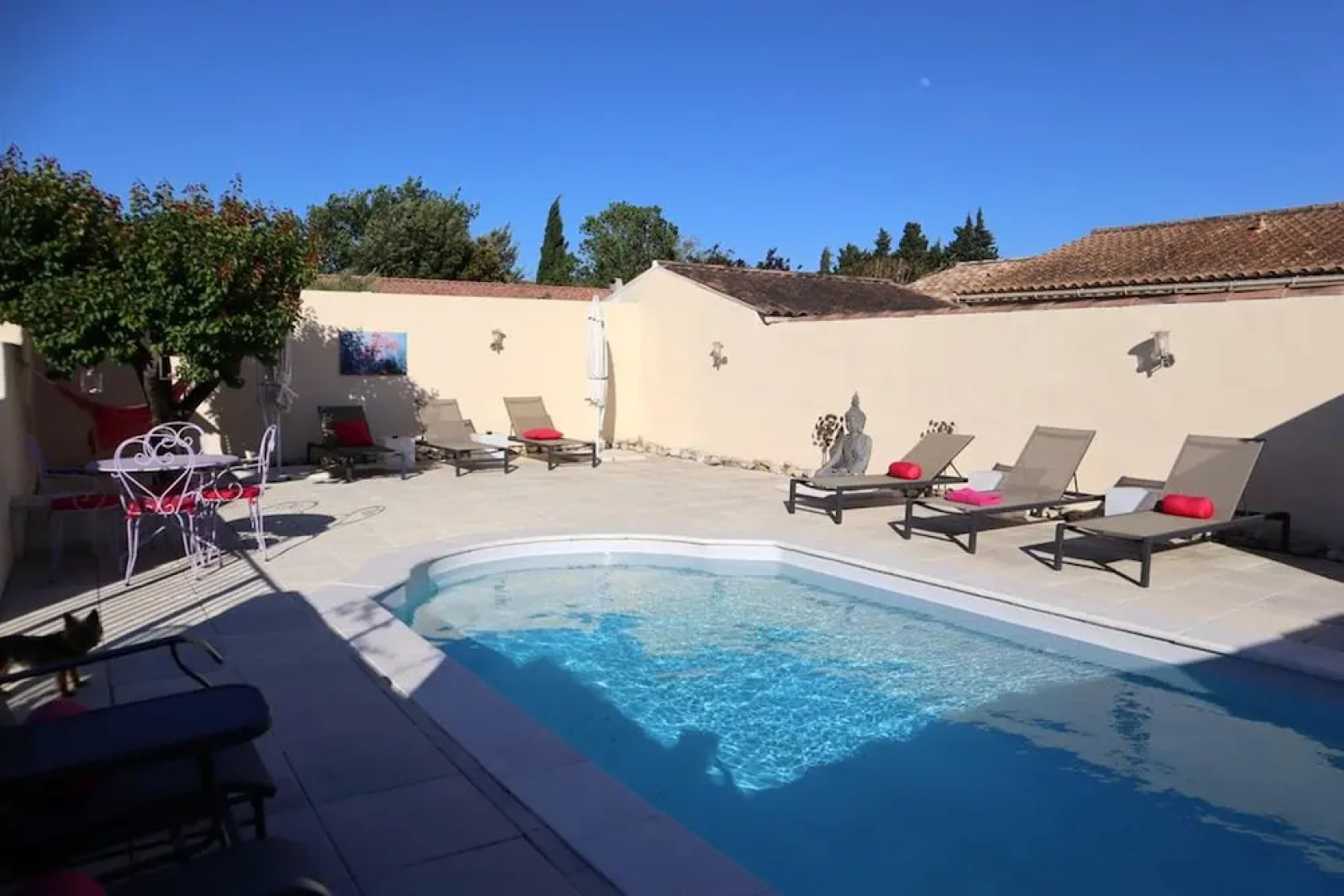 House With 3 Bedrooms in L'isle-sur-la-sorgue, With Private Pool, Furn
