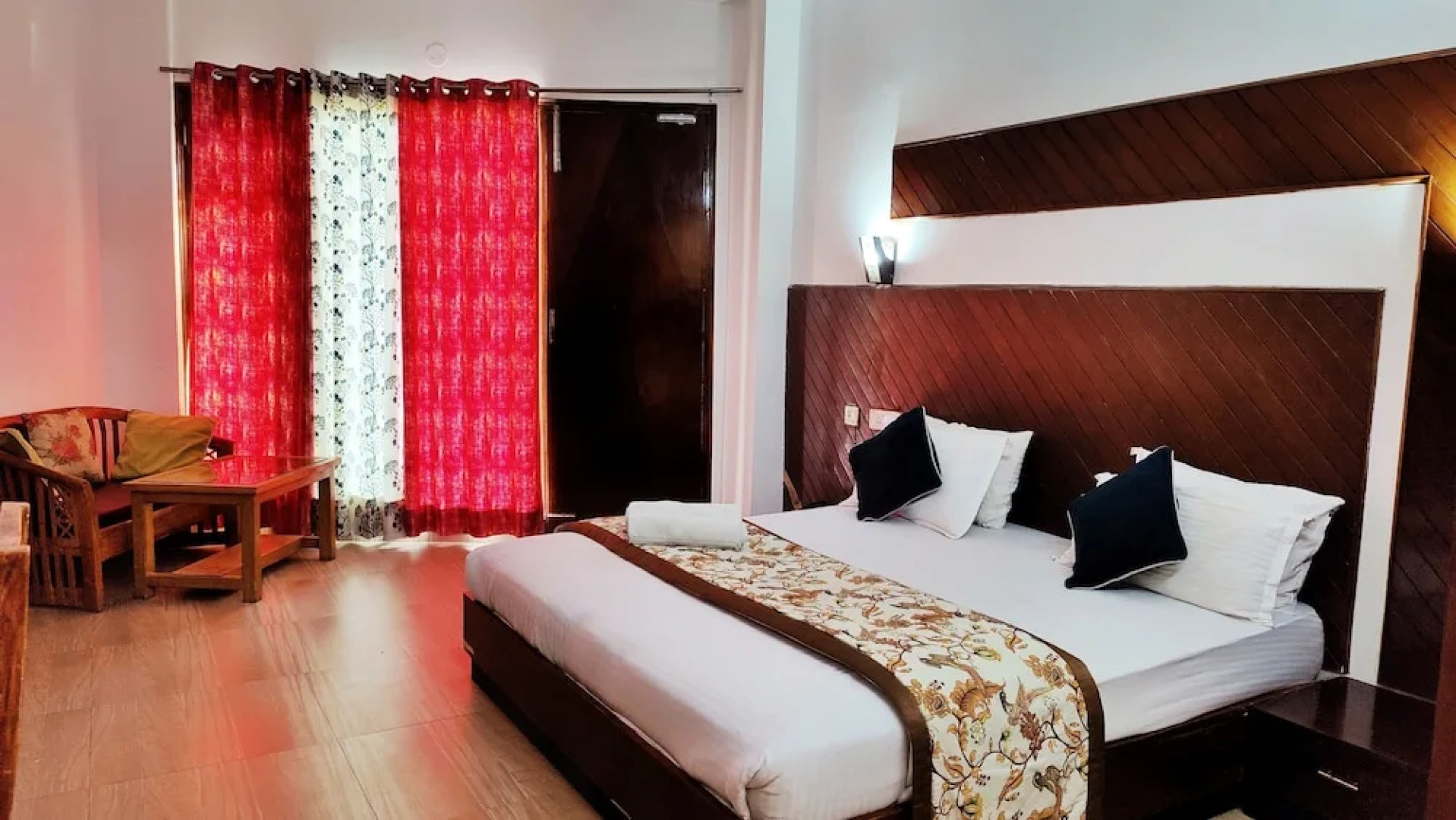 Neel Giri Resort