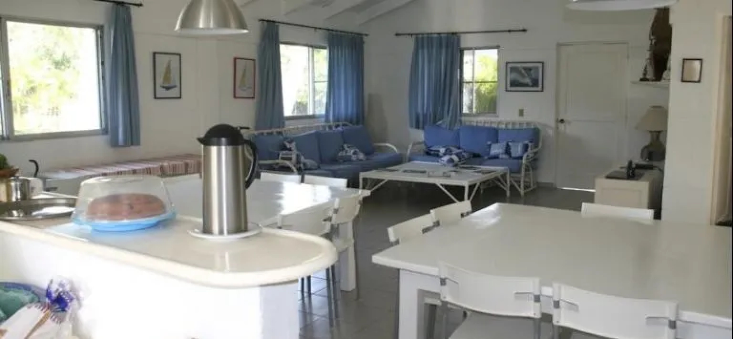 Sailing House La Marina