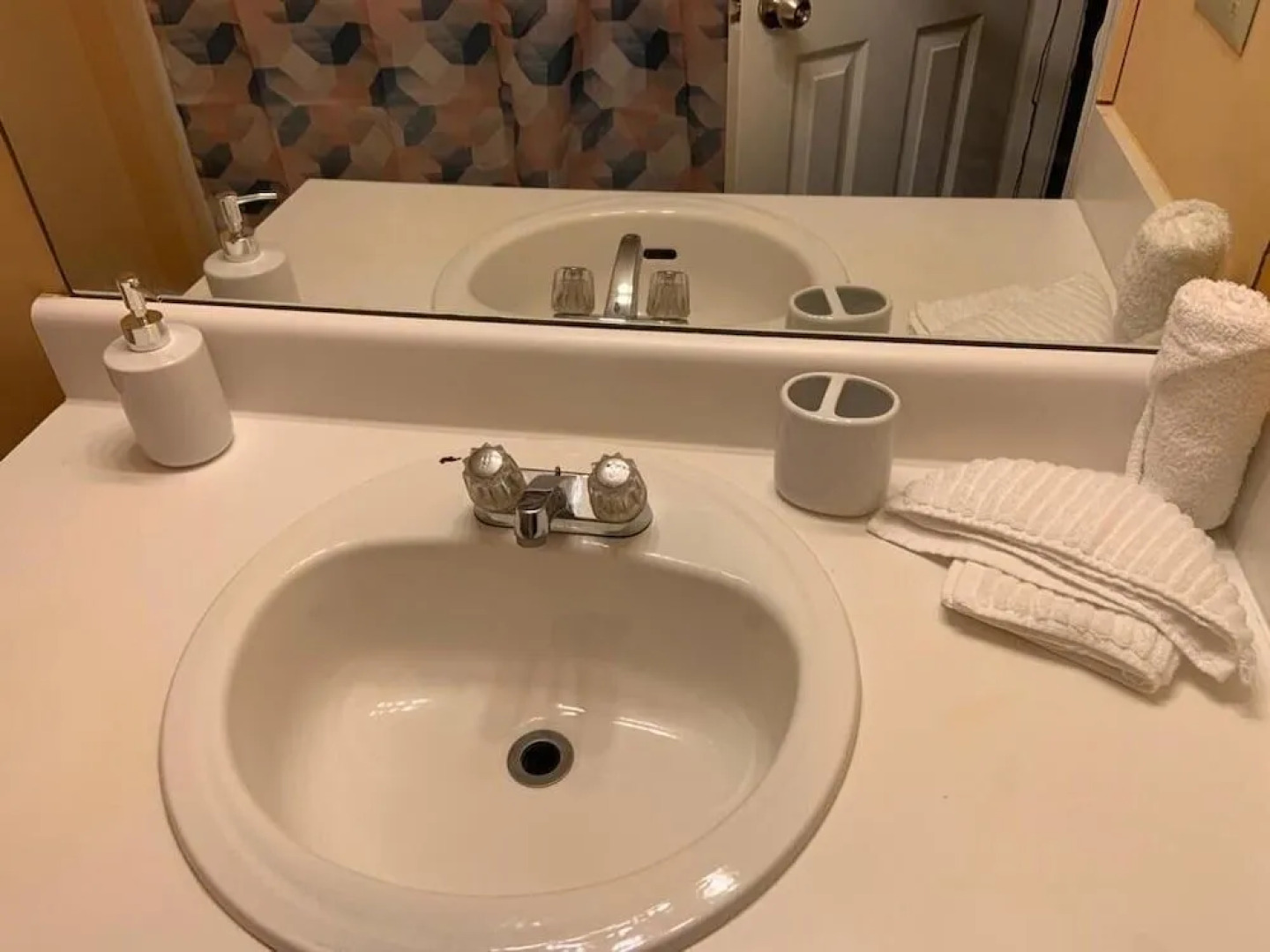 The Stone Crest Villa - Near Stone Mountain Park