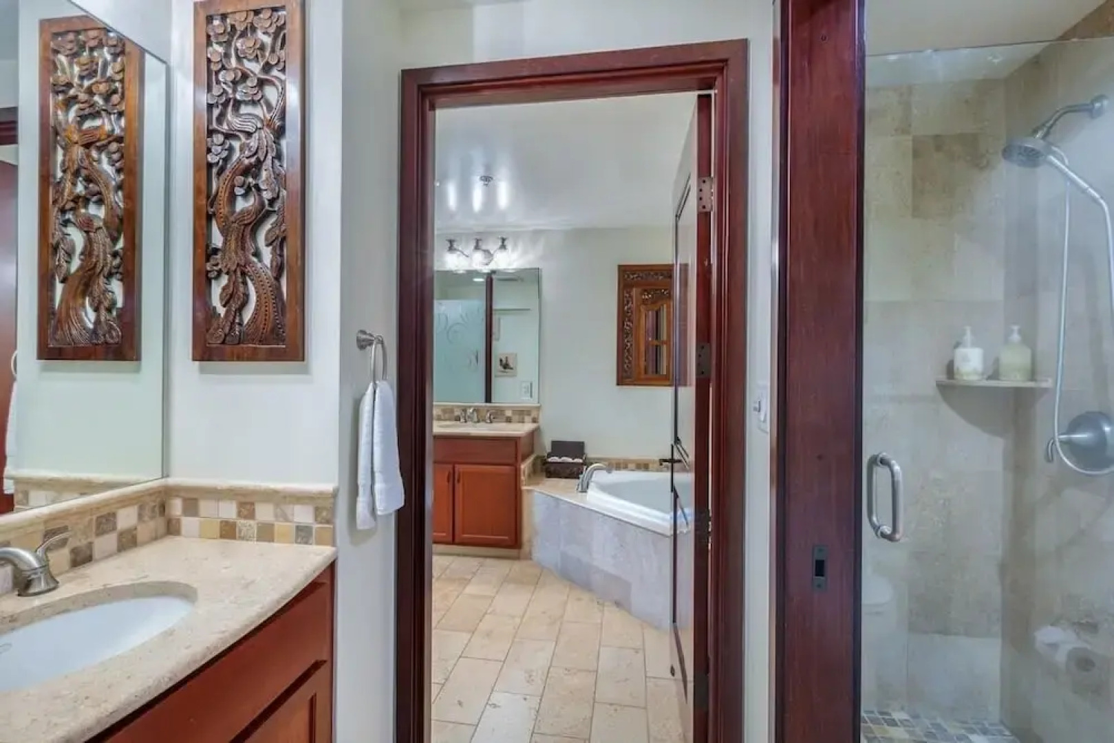 Waipouli B401 2 Bedroom Condo by RedAwning