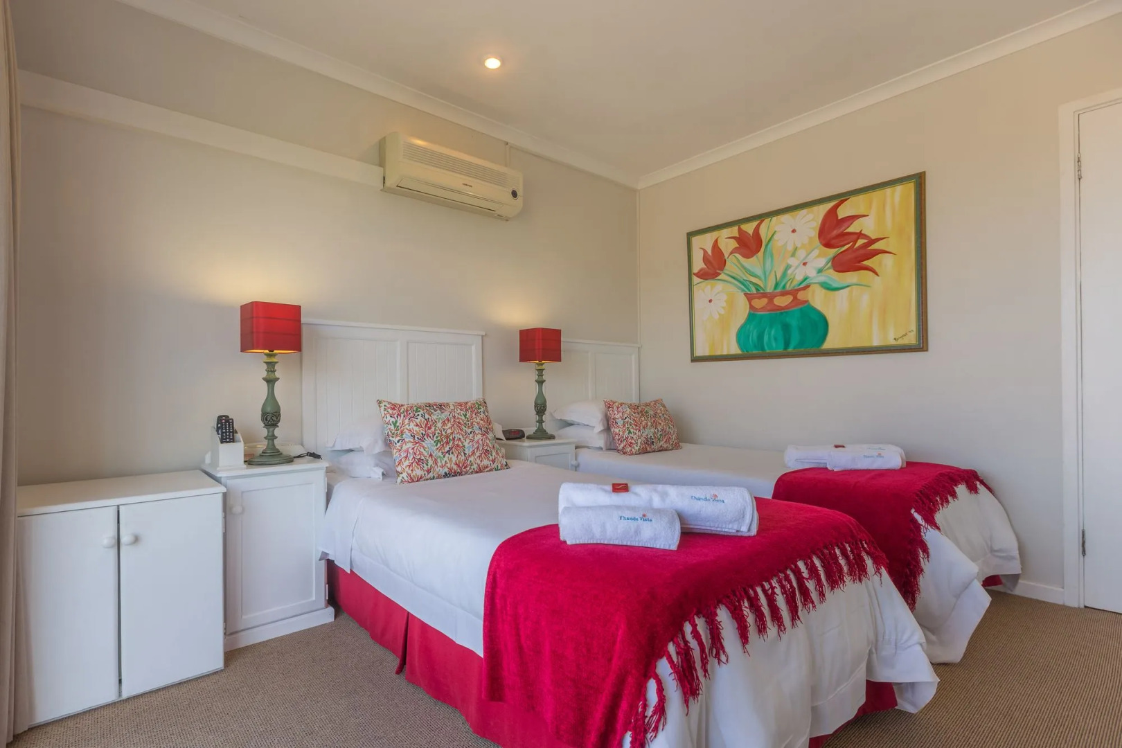 Thanda Vista - Bed and Breakfast