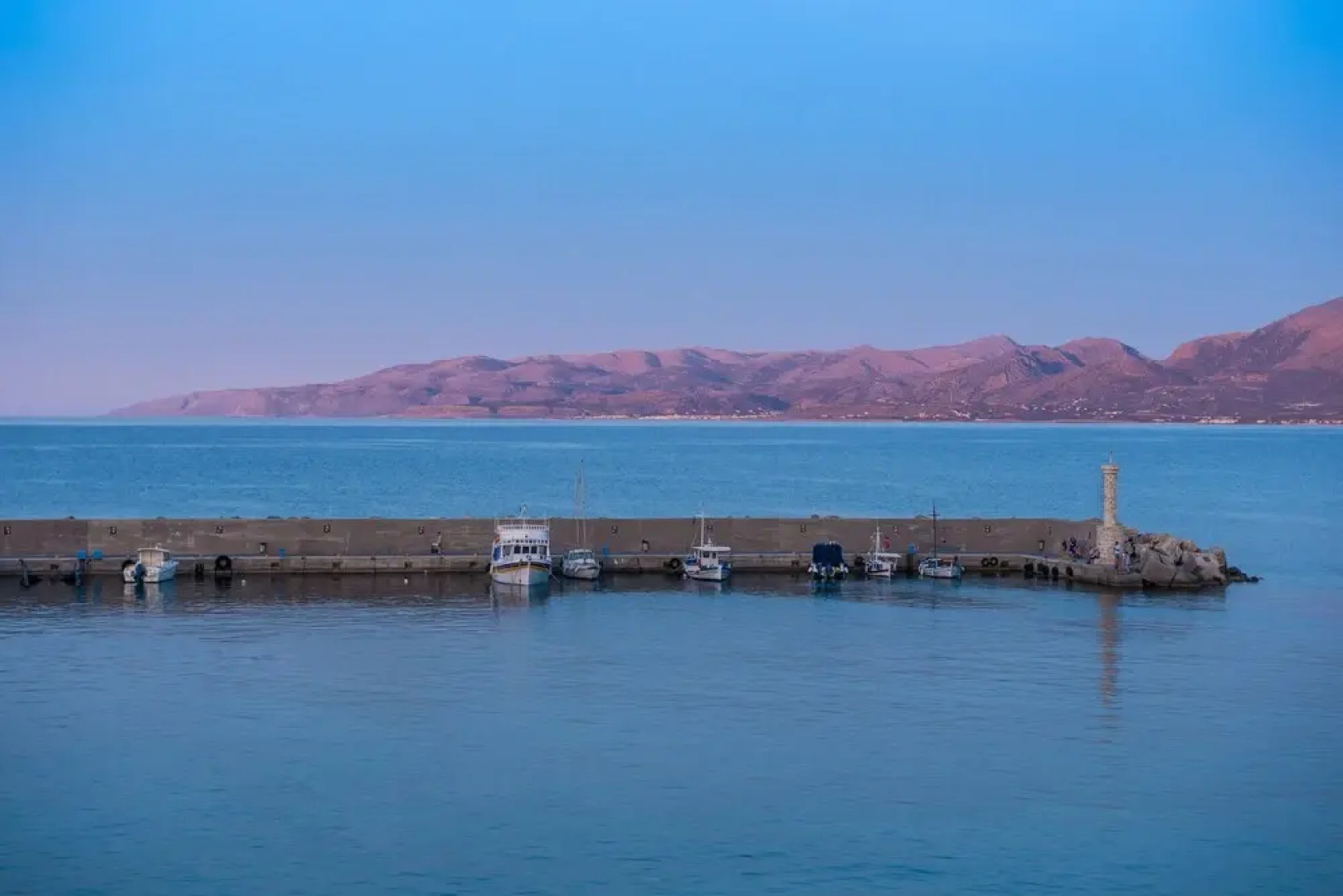 Cosmopolis Crete Suites