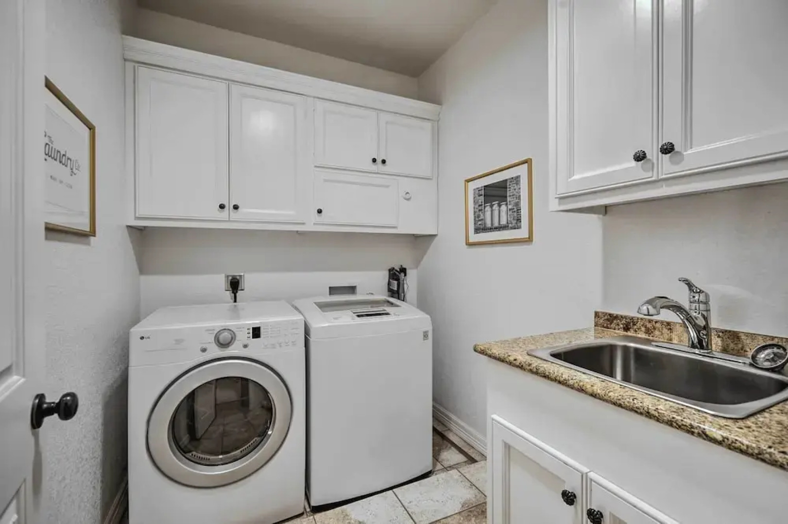 Luxe Canyon Lake Home w/ Gorgeous Lake Views!