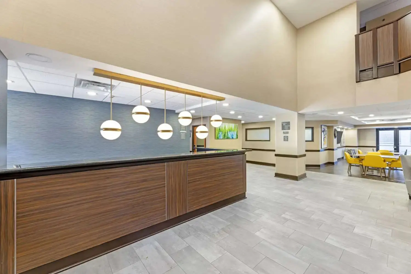 Comfort Inn & Suites Arlington Heights