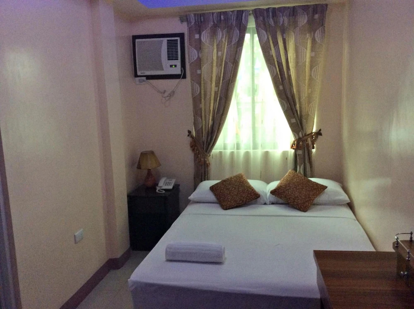 D'Narra Hotel and Restobar