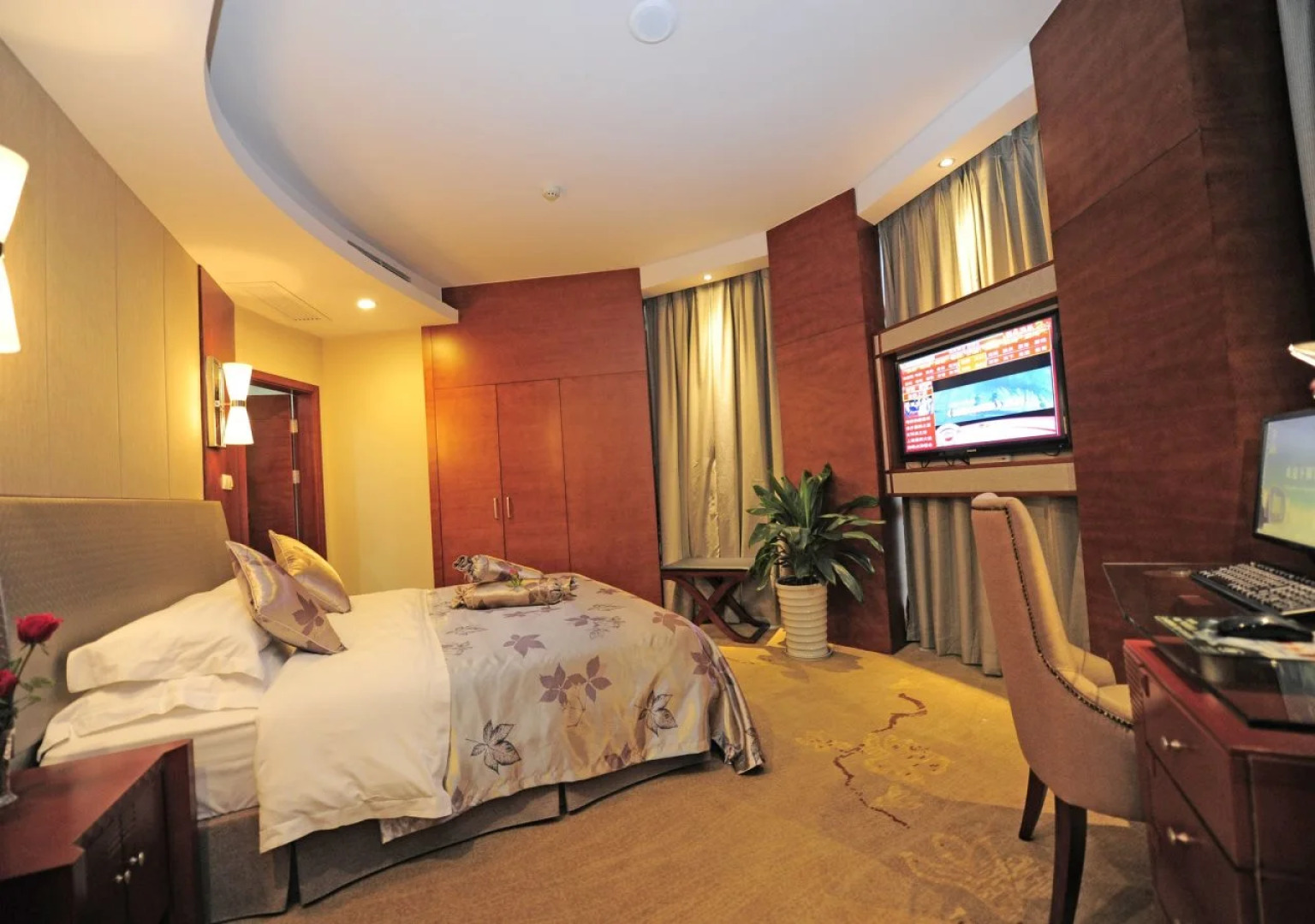 Universal House Hotel