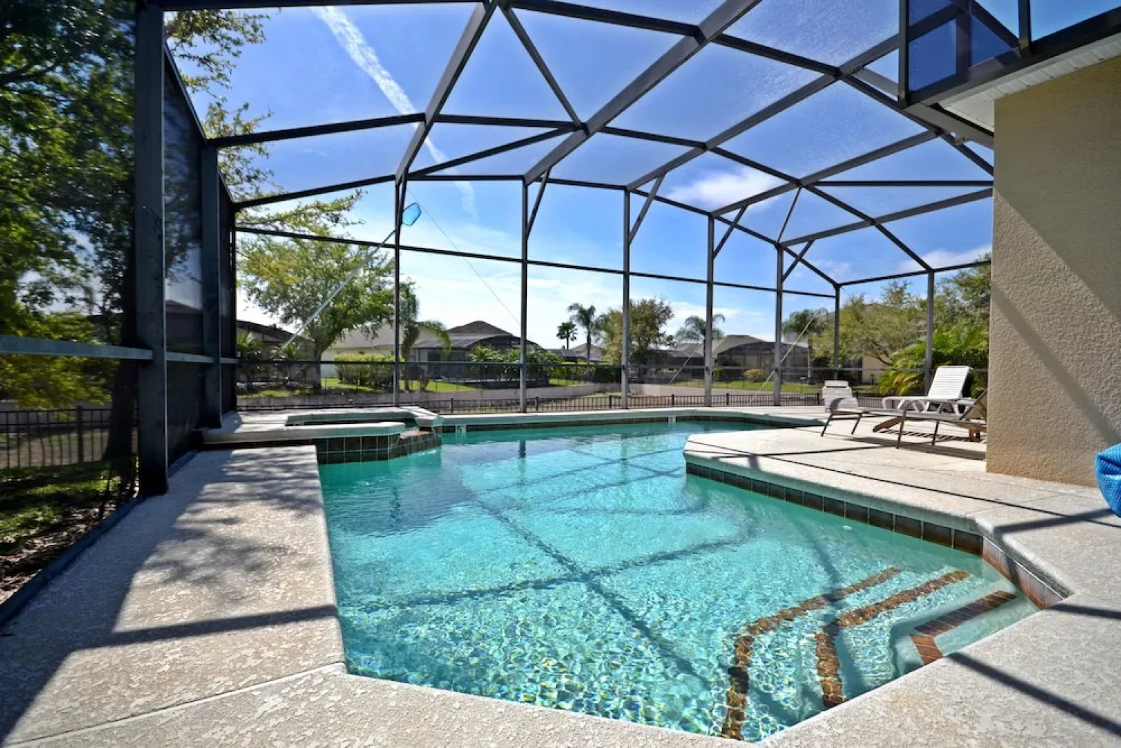 Calabay Parc at Tower Lake 215835