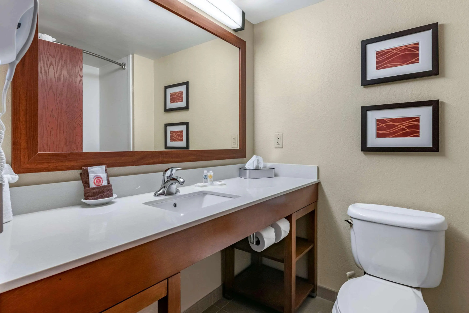 Comfort Inn & Suites Orlando North
