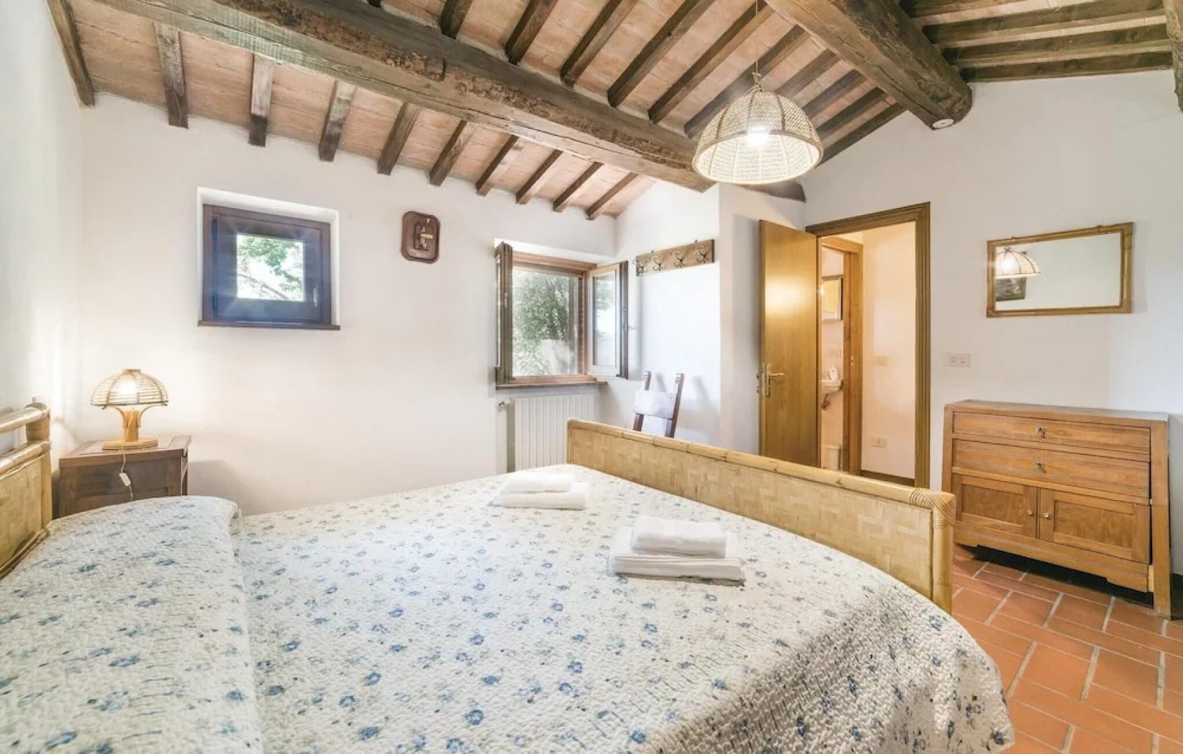 Stunning Home in Monterchi AR With 1 Bedrooms