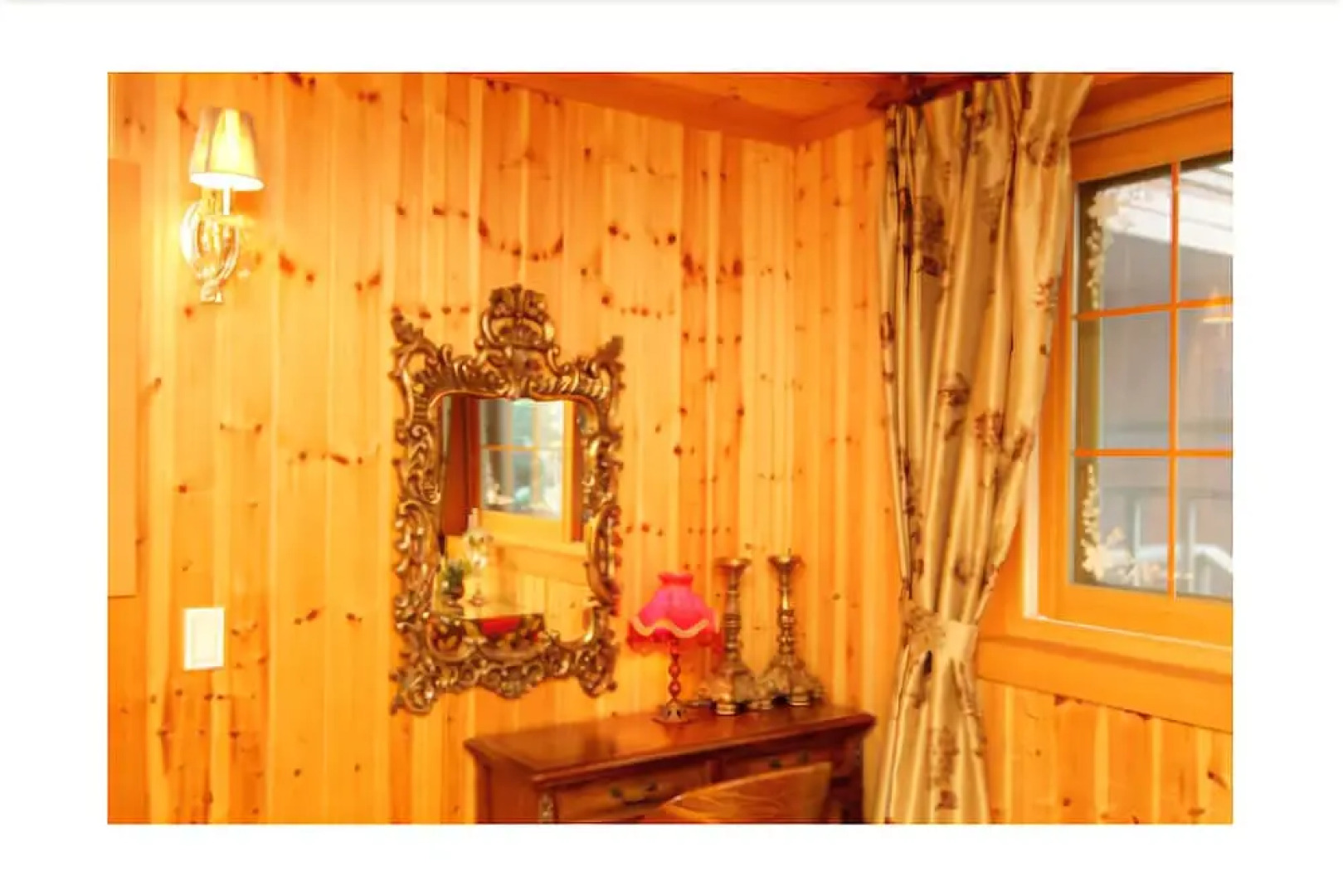 Hwaseong Happy House Prince Pension