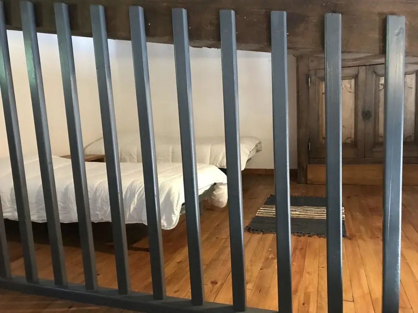 House With 3 Bedrooms in Saint-julien-de-la-nef, With Wonderful Mountain View, Pool Access and Enclosed Garden - 80 km From the Beach