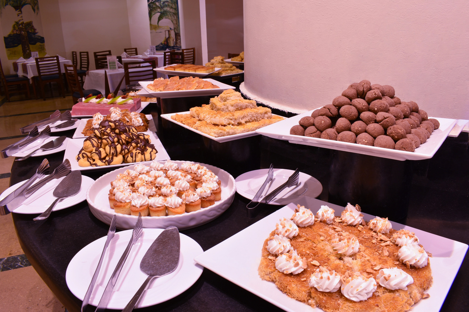 Отель Parrotel Beach Resort