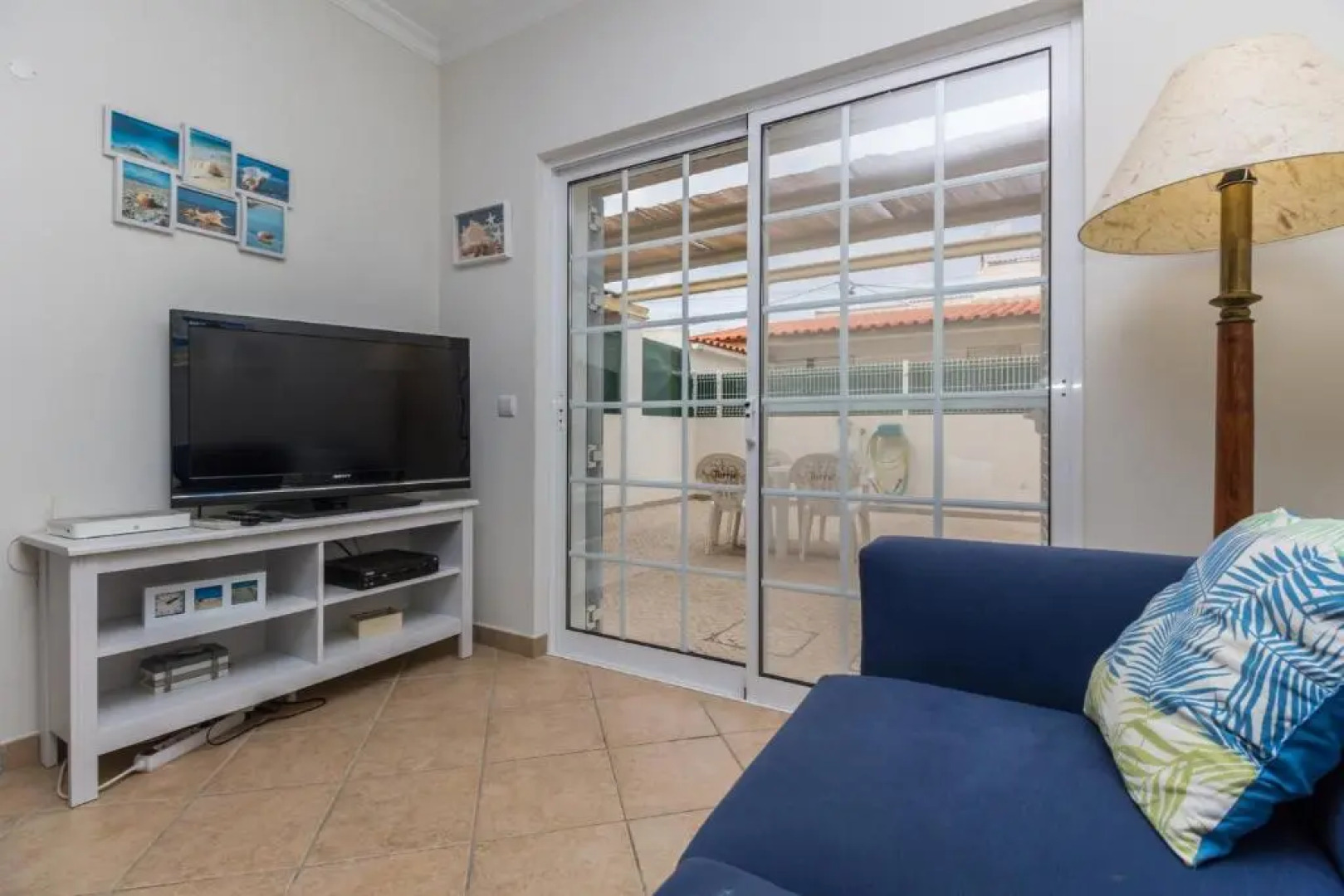 4 bedroom villa wi-fi and shared pool by ALGARVEMANTA