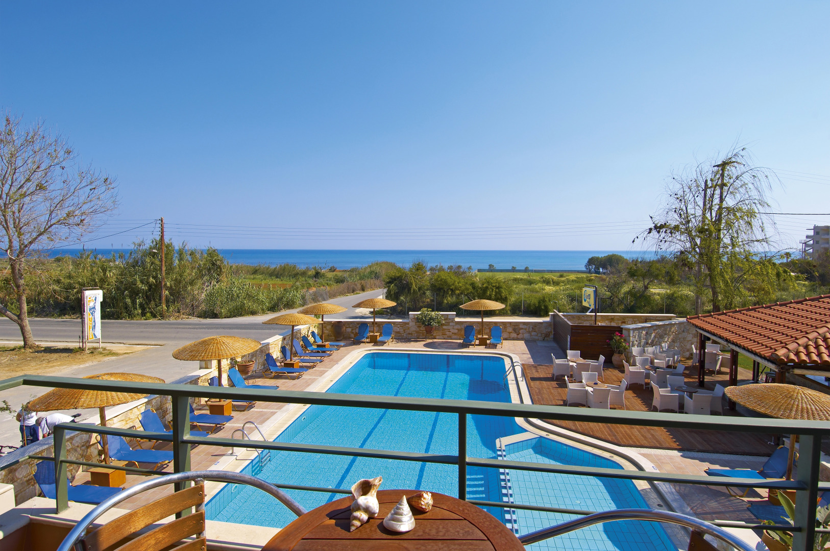 Mistral Hotel - Singles Only