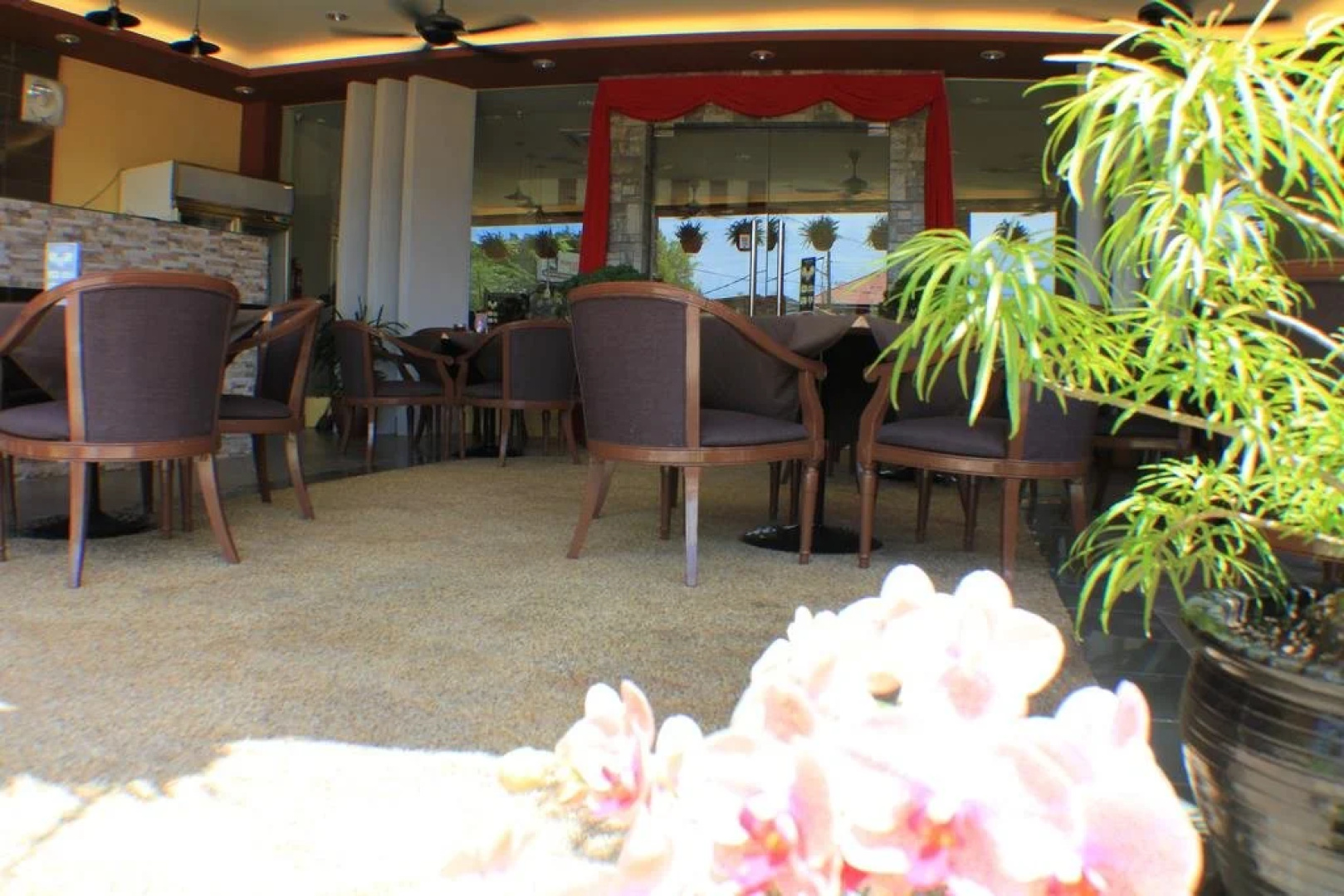 Station Gold Budget Hotel