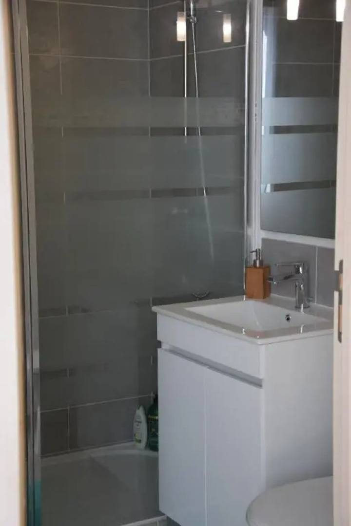 Joli Studio Plein Centre de Milly la Forêt