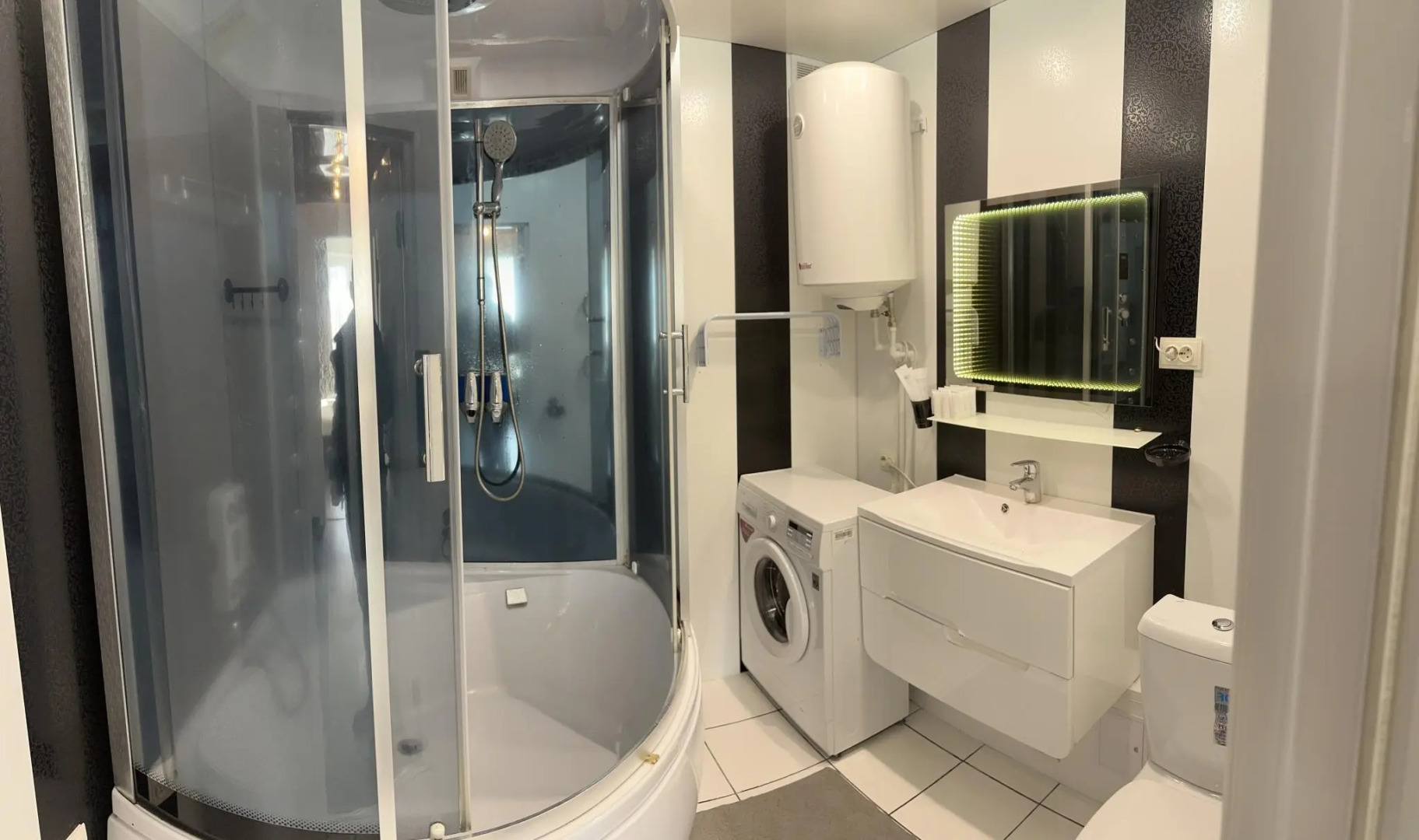 Kaminn apartments на улице Карбышева 2