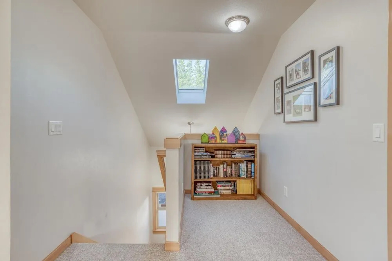 Moon Over Manzanita (MCA 1549)