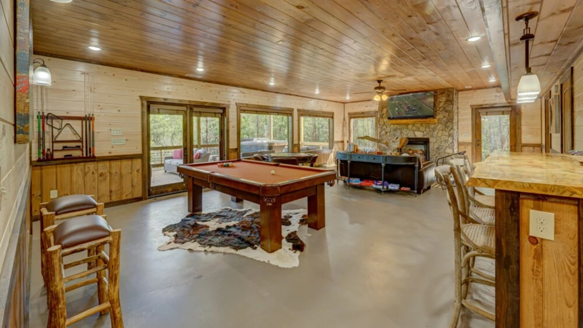 4 Leaf Clover by Escape to Blue Ridge