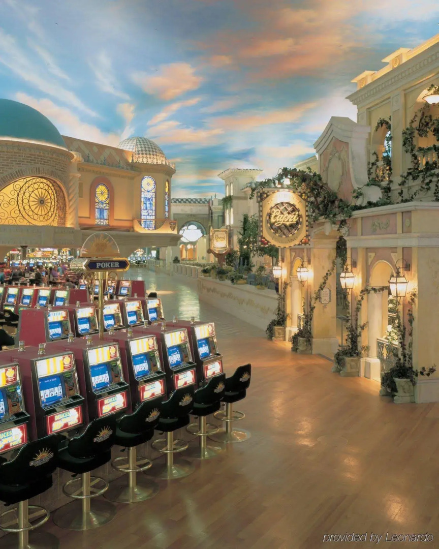 Sunset Station Hotel & Casino