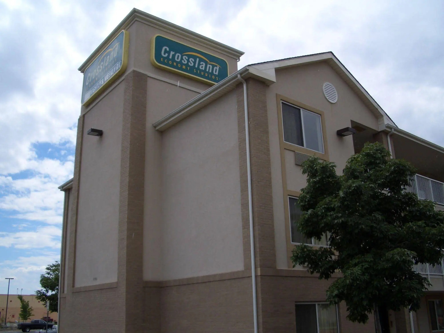 HomeTowne Studios By Red Roof Denver - Airport/ Aurora