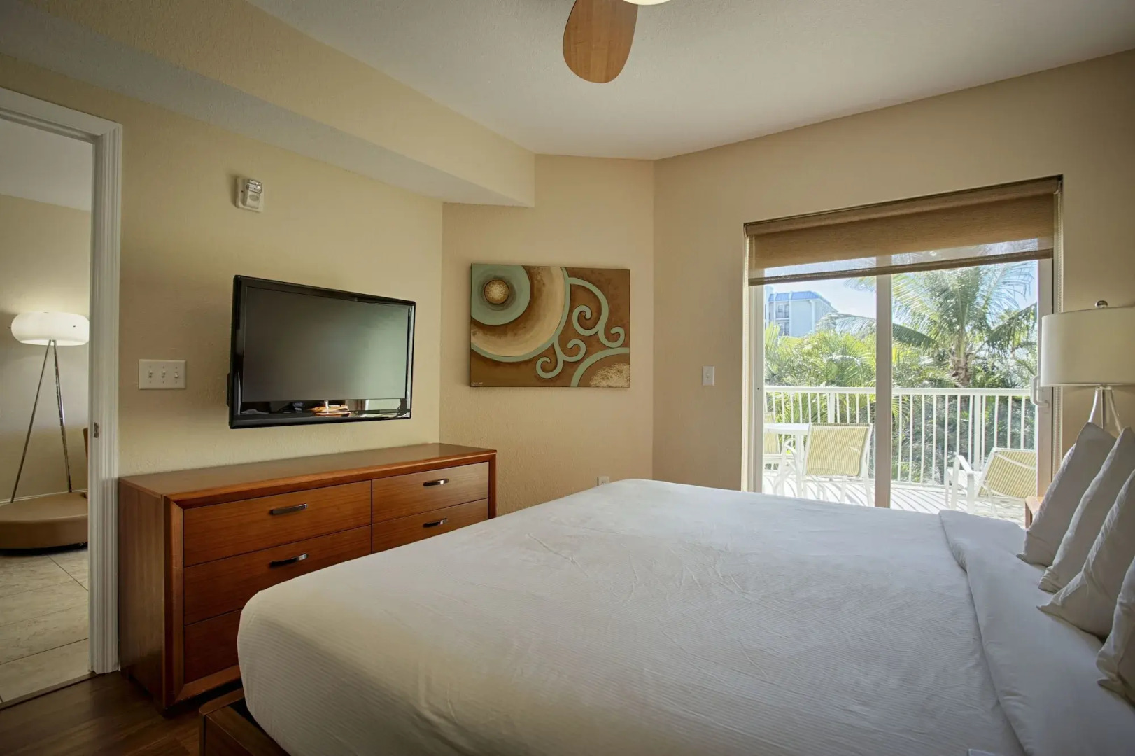 Crystal Palms Beach Resort