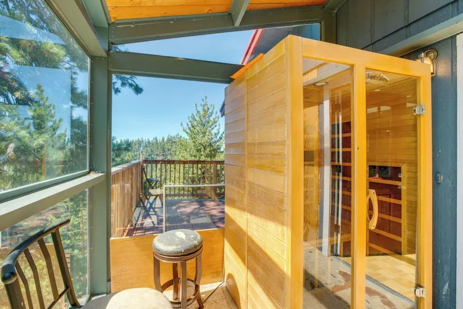 Scenic Home w/ Sauna - 7 Mi to Heavenly Mountain!