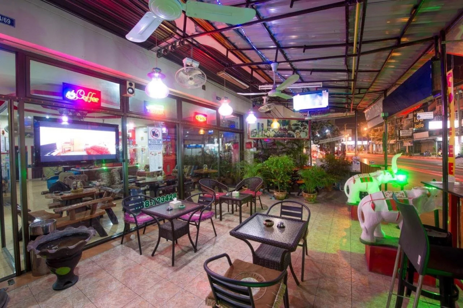 Pattaya Holiday Lodge