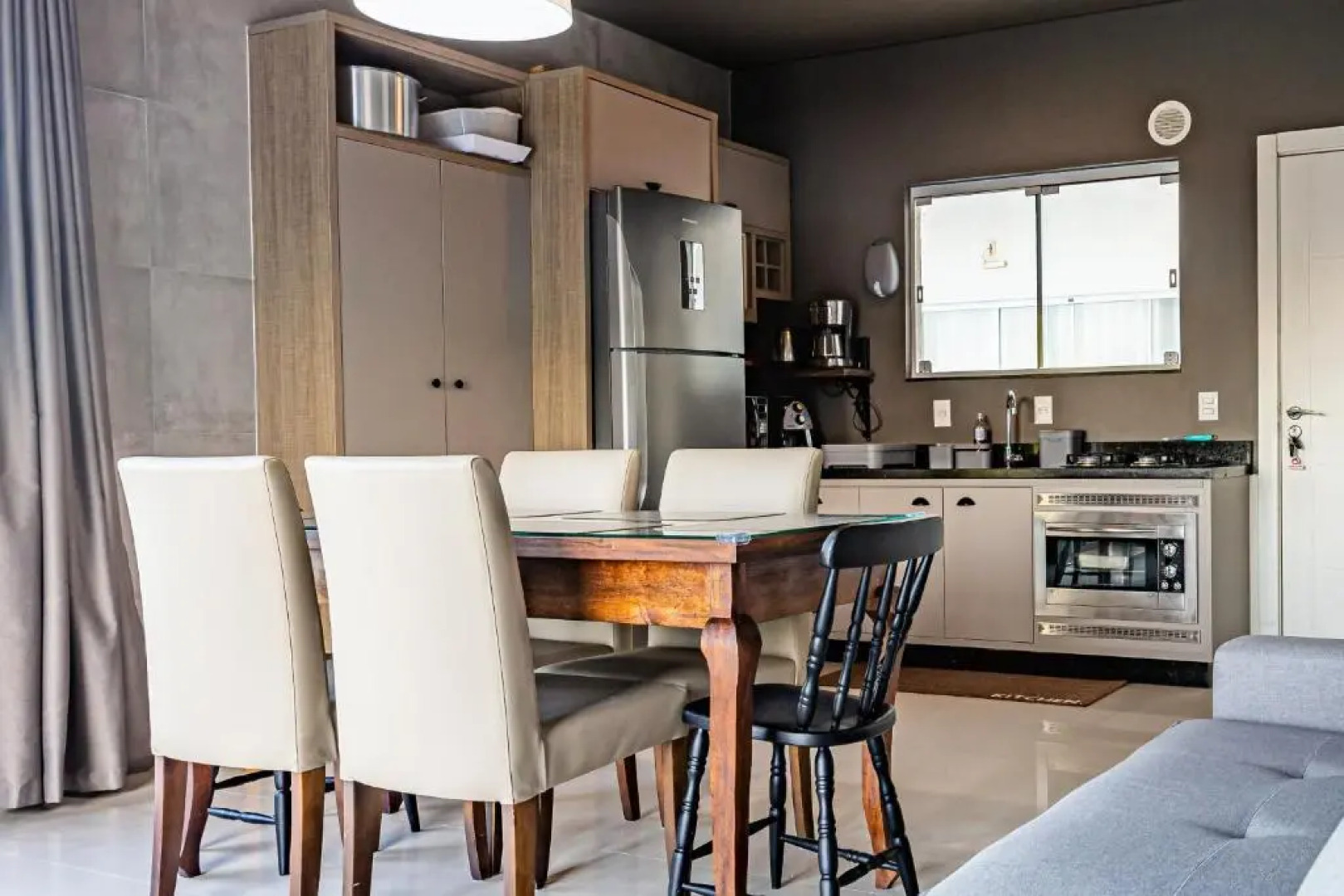 Duplex pé na areia com vista deslumbrante RAT001