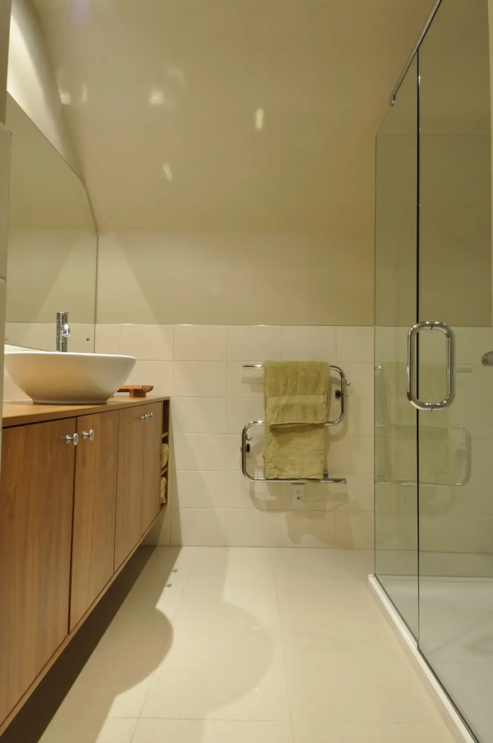 Lansdown Peaks Apartments