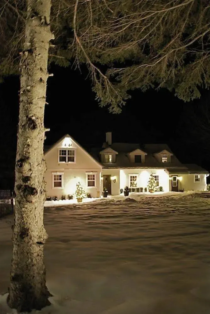 Auberge Sous L'Edredon B&B