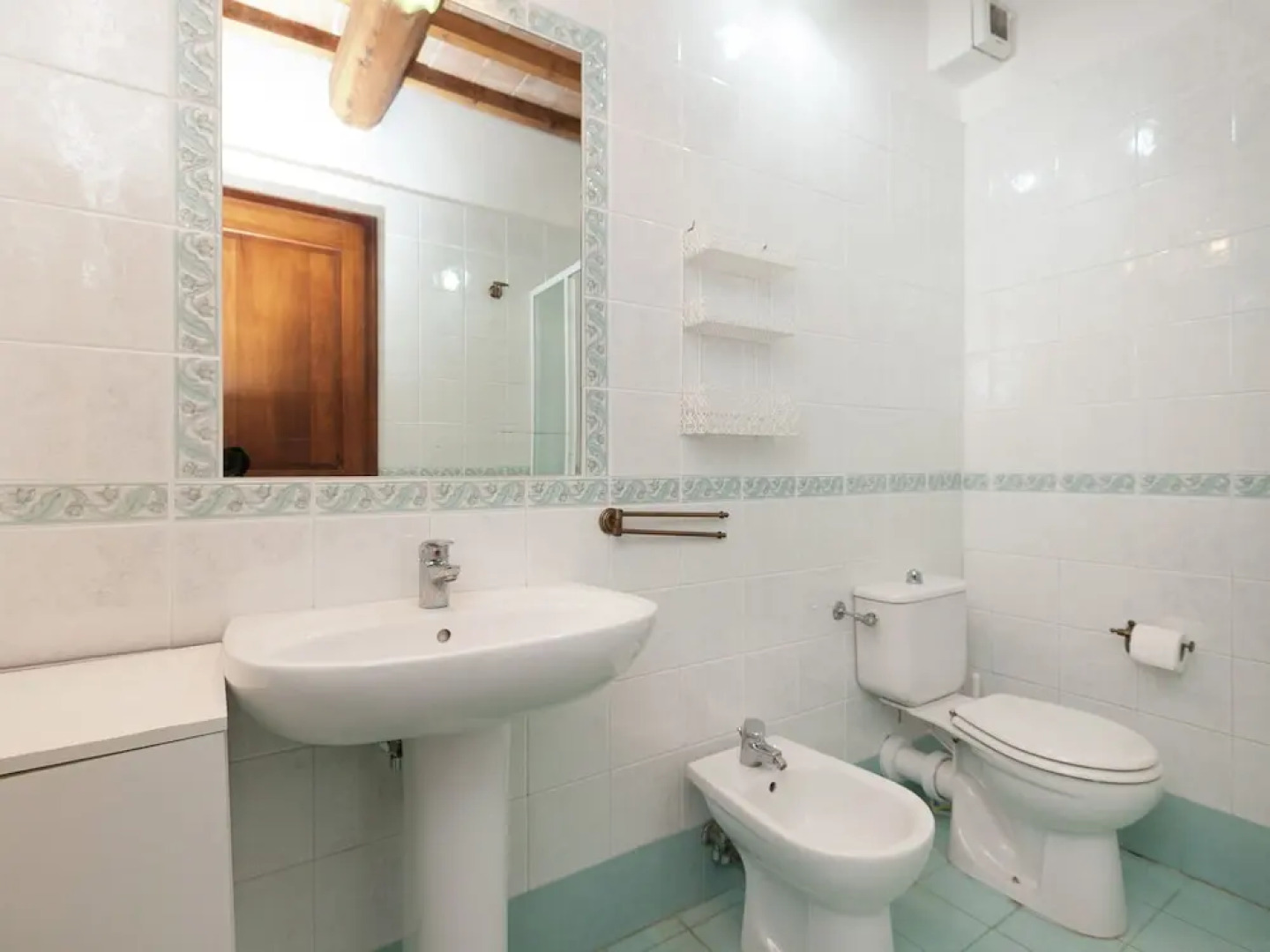 Well Kept Property With Garden With Lovely Panorama