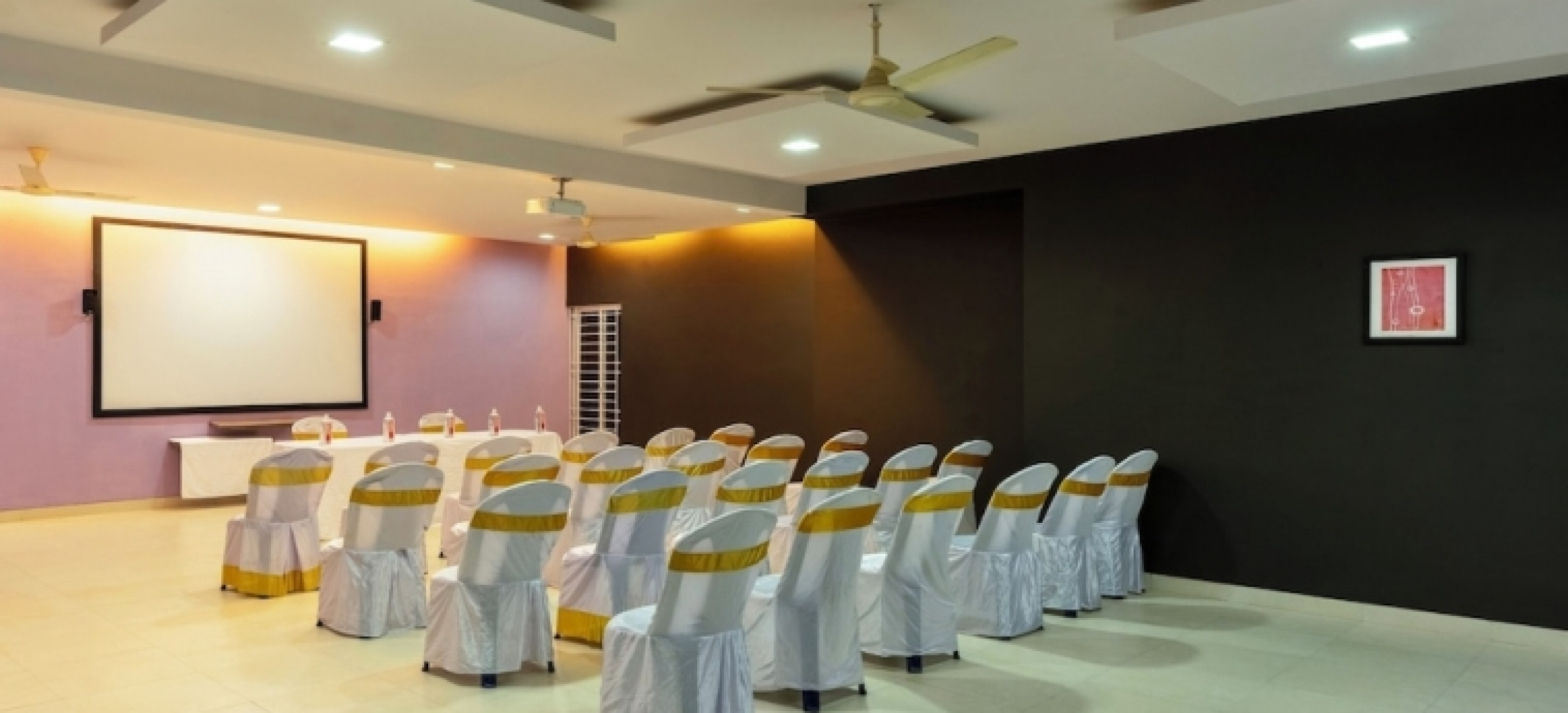 Treebo Midvalley Residence