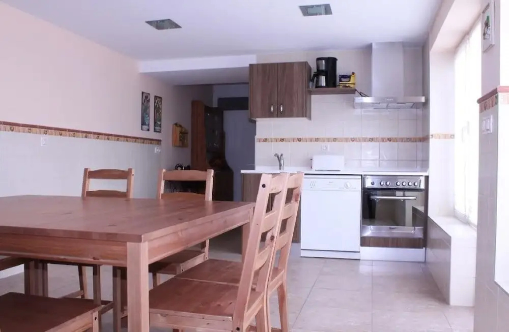 Burgos 102022 5 Bedroom Holiday home By Mo Rentals