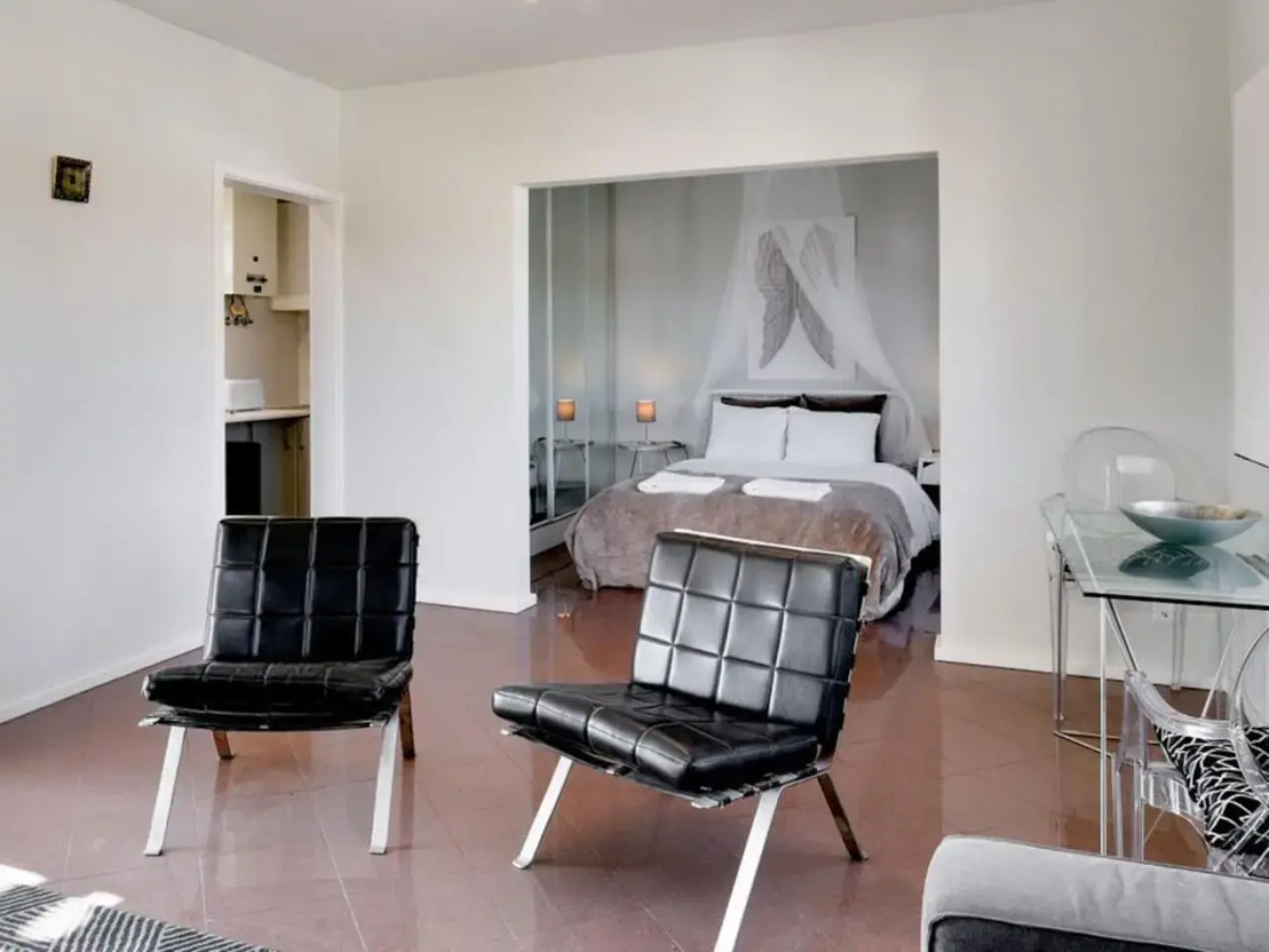 Carcavelos Beach&Bike House (view, parking, wi-fi)