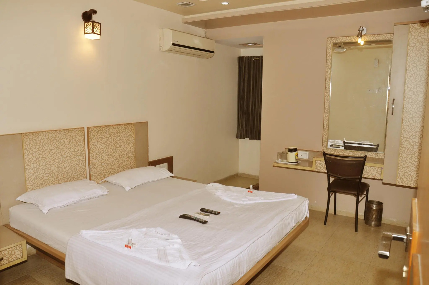 Hotel Sai Suraj Palace