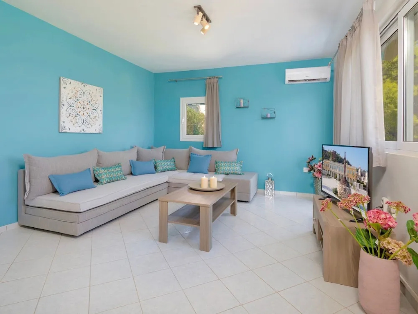 Modern Villa in Volimes with Pool And Parking