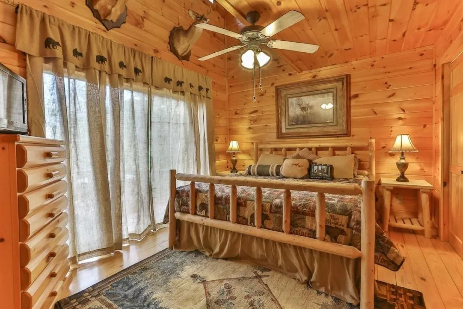 CHEROKEE SUNRISE LODGE Apartment 4 NEVAEH CABIN RENTALS