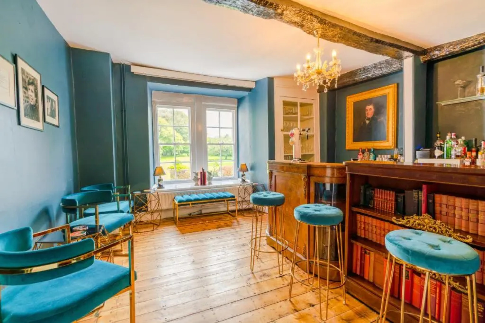 Plas Dinas Country House