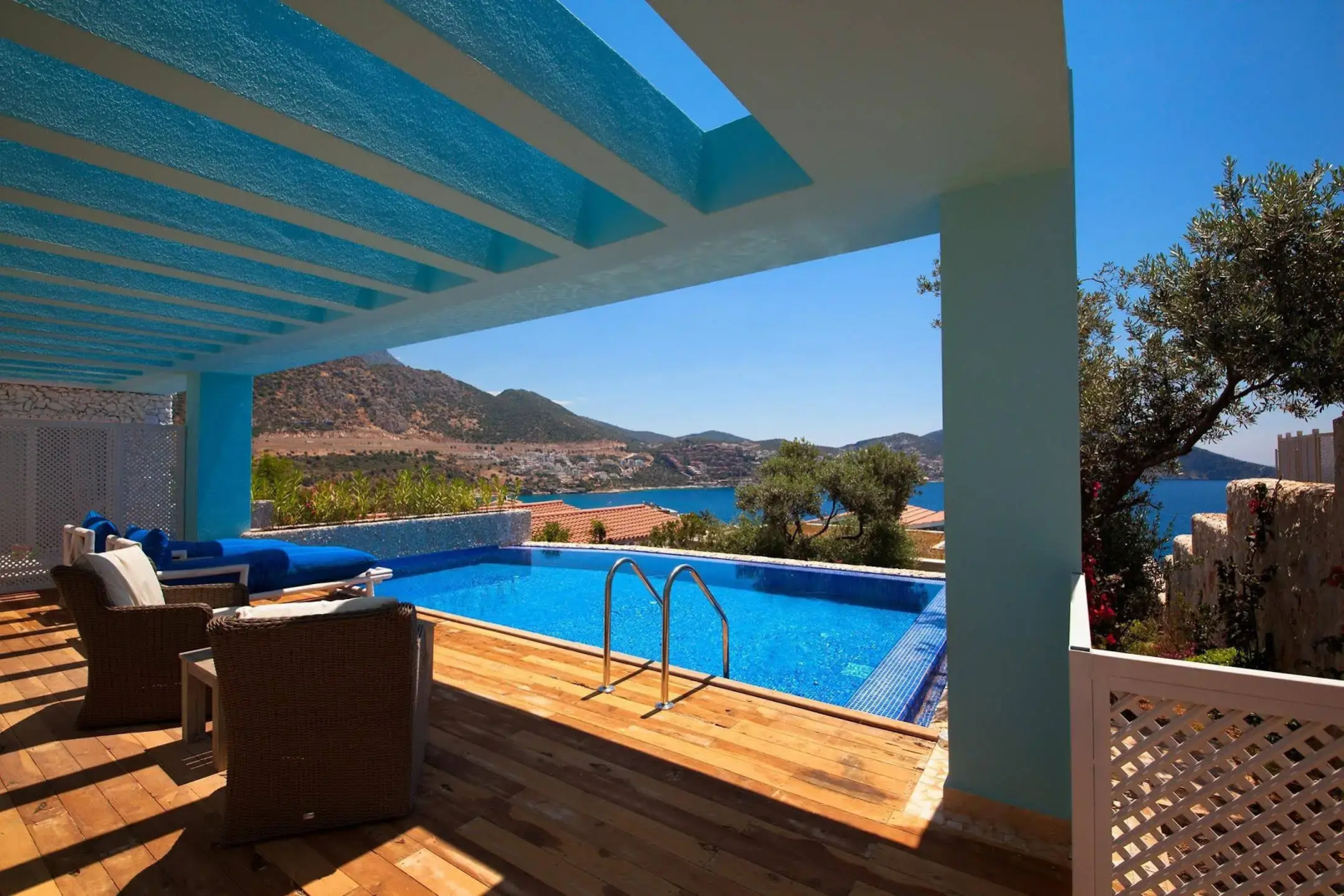 Asfiya Sea View Hotel