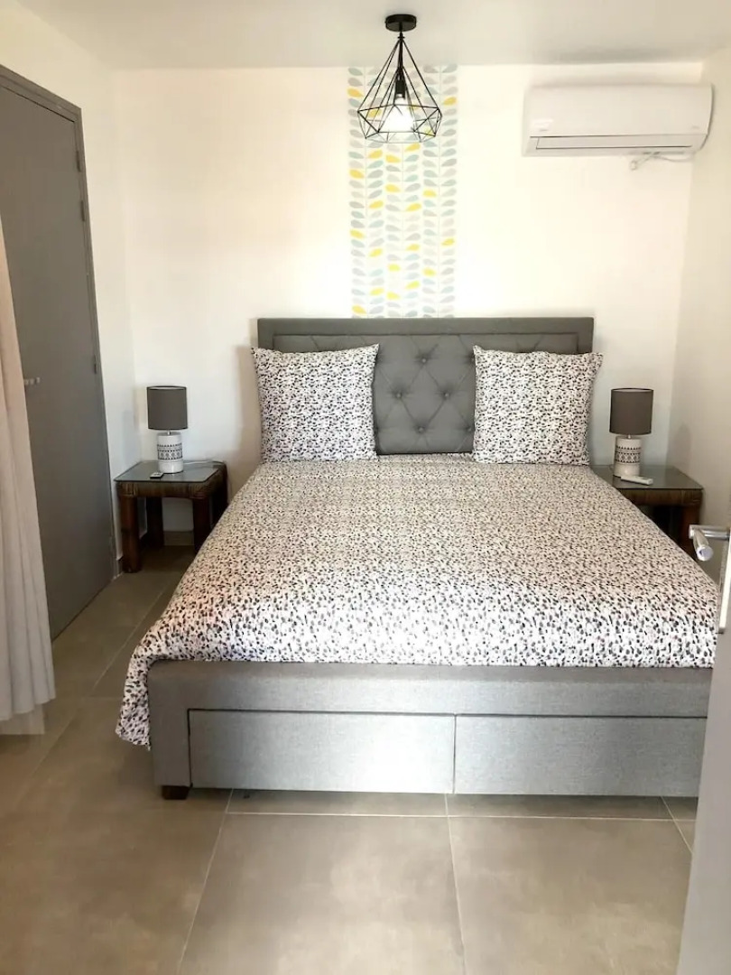 House With 2 Bedrooms in La Trinité, With Wonderful sea View, Pool Acc