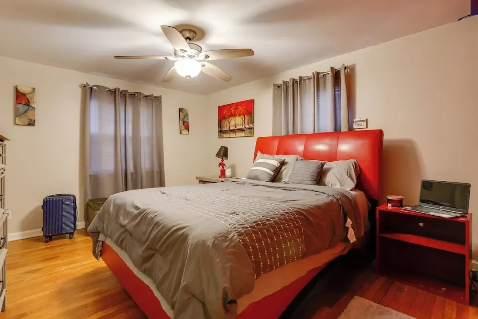 Newark Home w/ Deck & Fire Pit, 16 Mi to Nyc!