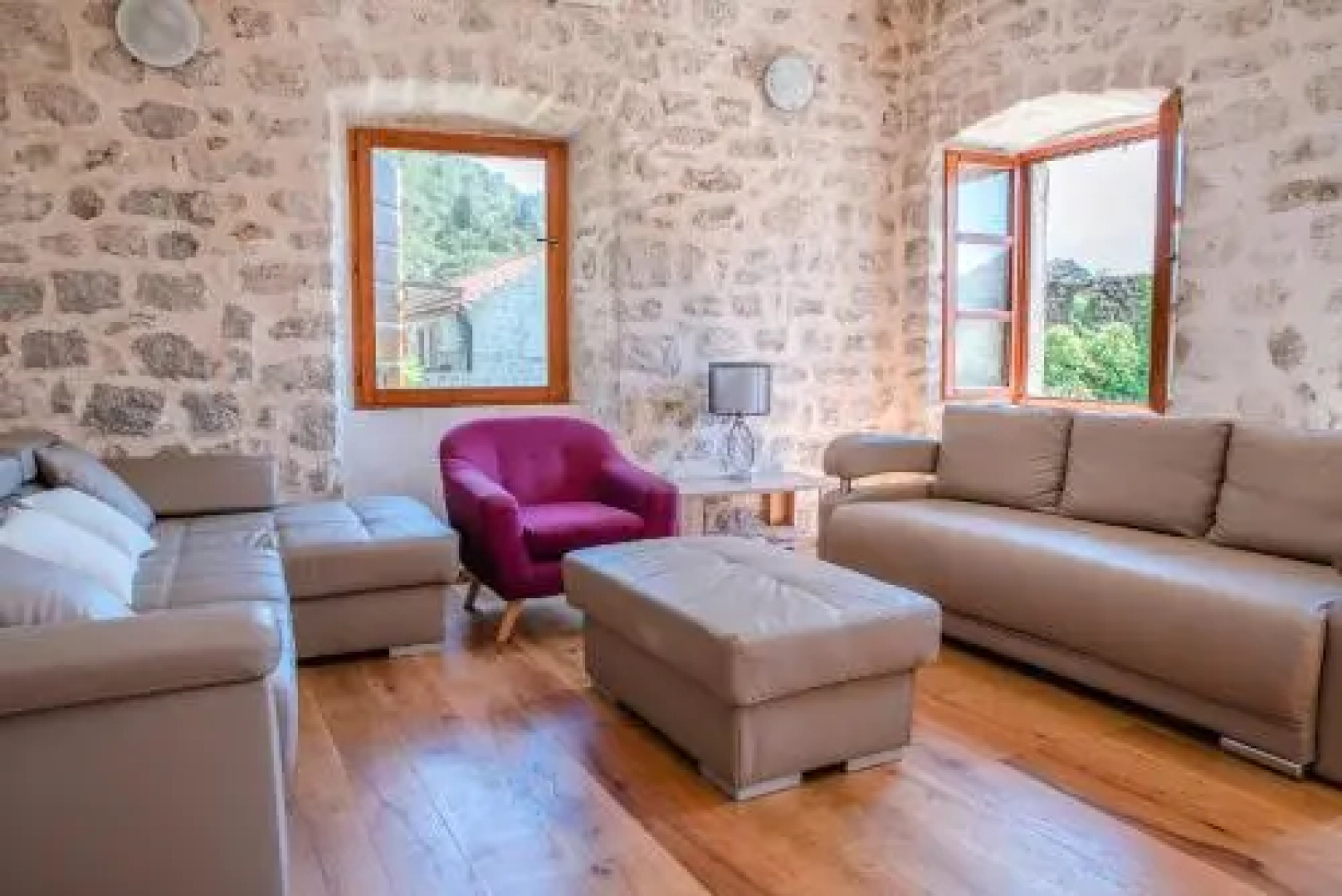 GuestHouse Mrshe Palace