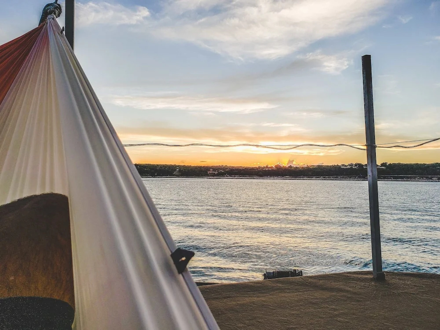 Airstream Houseboat Amazing Lake Travis View