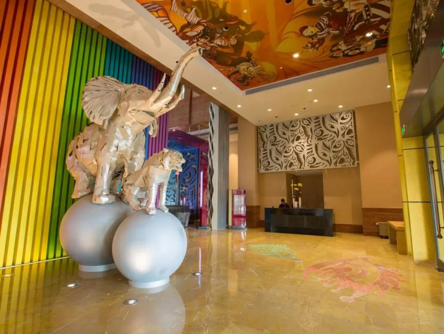 Chimelong Circus Hotel