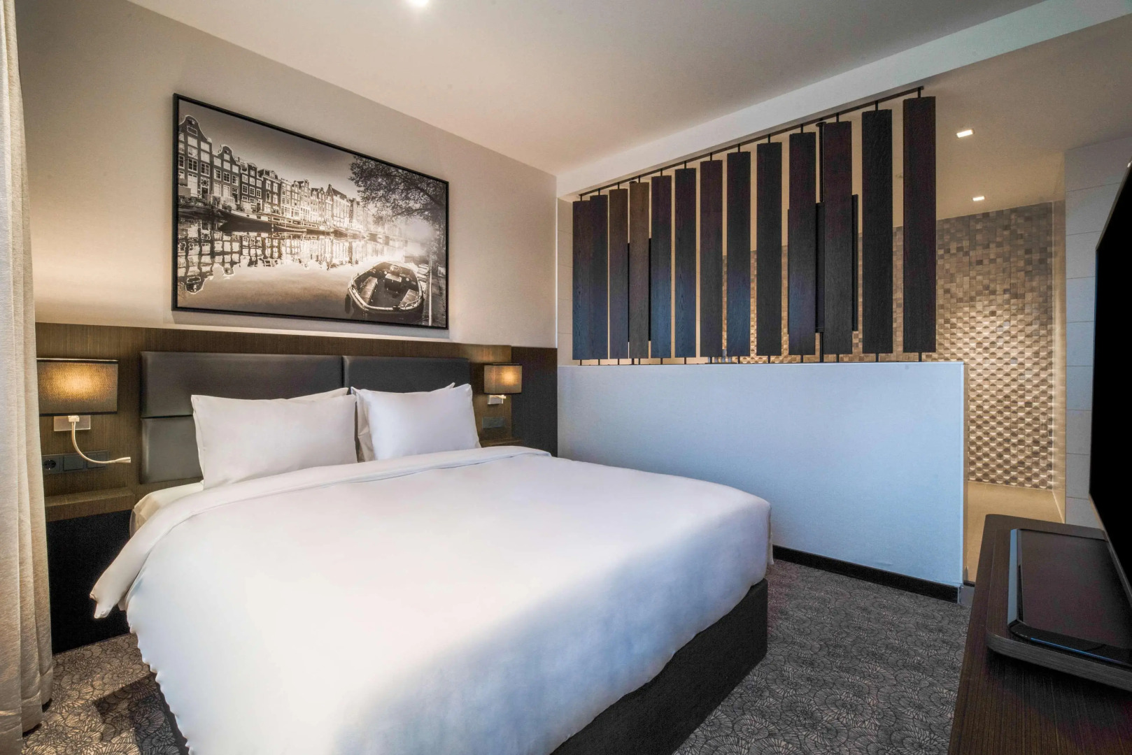 Radisson Hotel &Suites Amsterdam South
