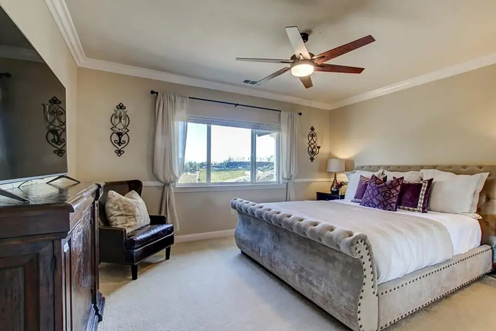 Calle Contento - Grand Contento