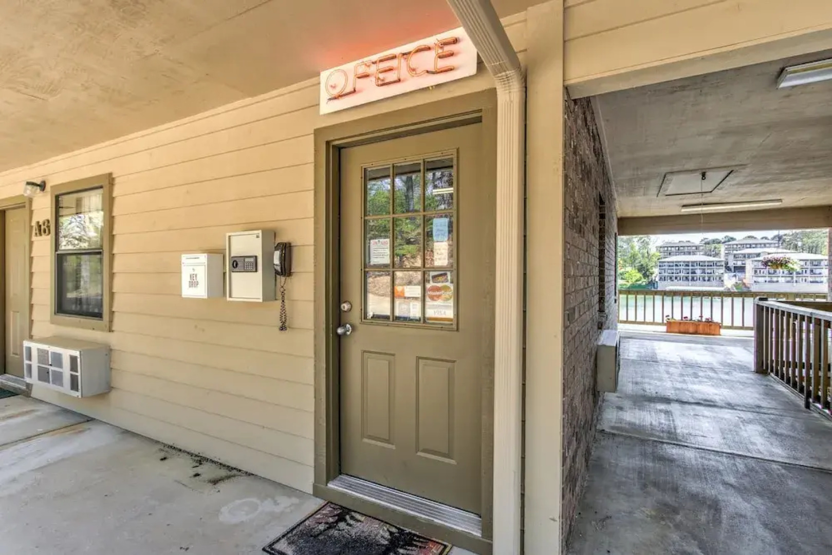 Long Island Lake Resort